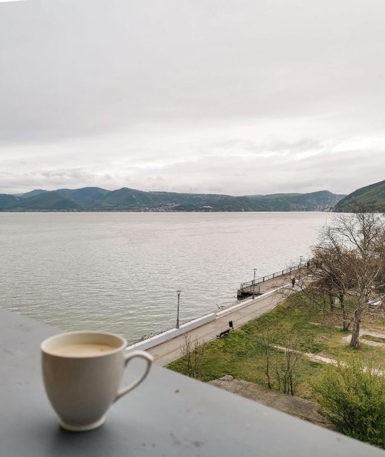 Dunavska Panorama 골루바츠 외부 사진